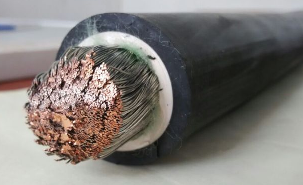 機(jī)車(chē)電纜WDZ-DCYJ-1*185mm2